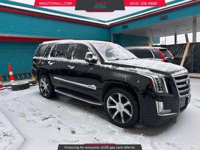 Used 2016 Cadillac Escalade Luxury