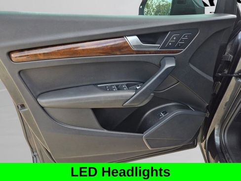 Used 2020 Audi Q5 2.0T Premium Plus w/ Premium Plus Package image 11