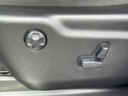 Used 2014 Jeep Grand Cherokee Limited AWD/4WD image 8