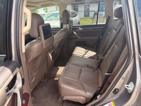 Used 2012 Lexus GX 460 Premium AWD/4WD image 25