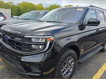 Used 2025 Ford Expedition Active