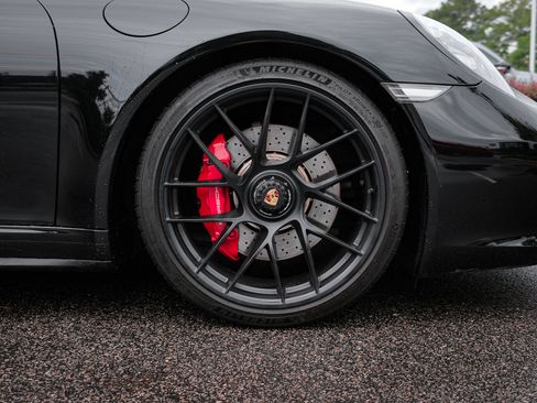Used 2019 Porsche 911 Carrera GTS RWD image 13