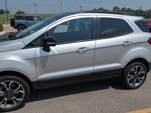 Used 2020 Ford EcoSport SES w/ SES Black Appearance Package AWD/4WD image 2