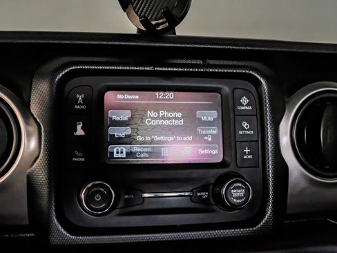 Used 2019 Jeep Wrangler Sport AWD/4WD image 22