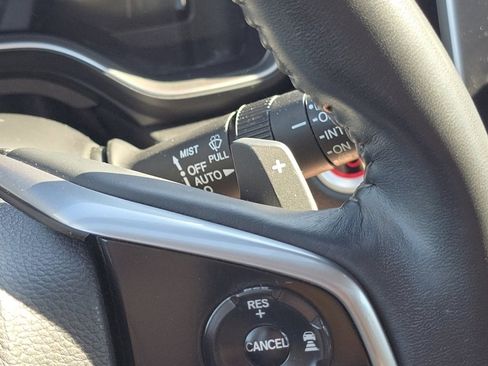 Used 2021 Honda CR-V Touring image 33