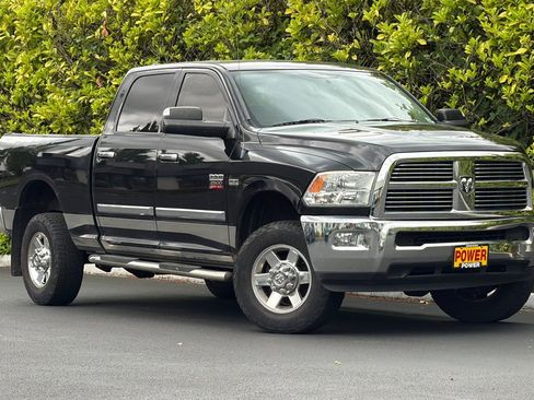 Used 2010 Dodge Ram 2500 Truck SLT w/ Big Horn Regional Pkg AWD/4WD image 2