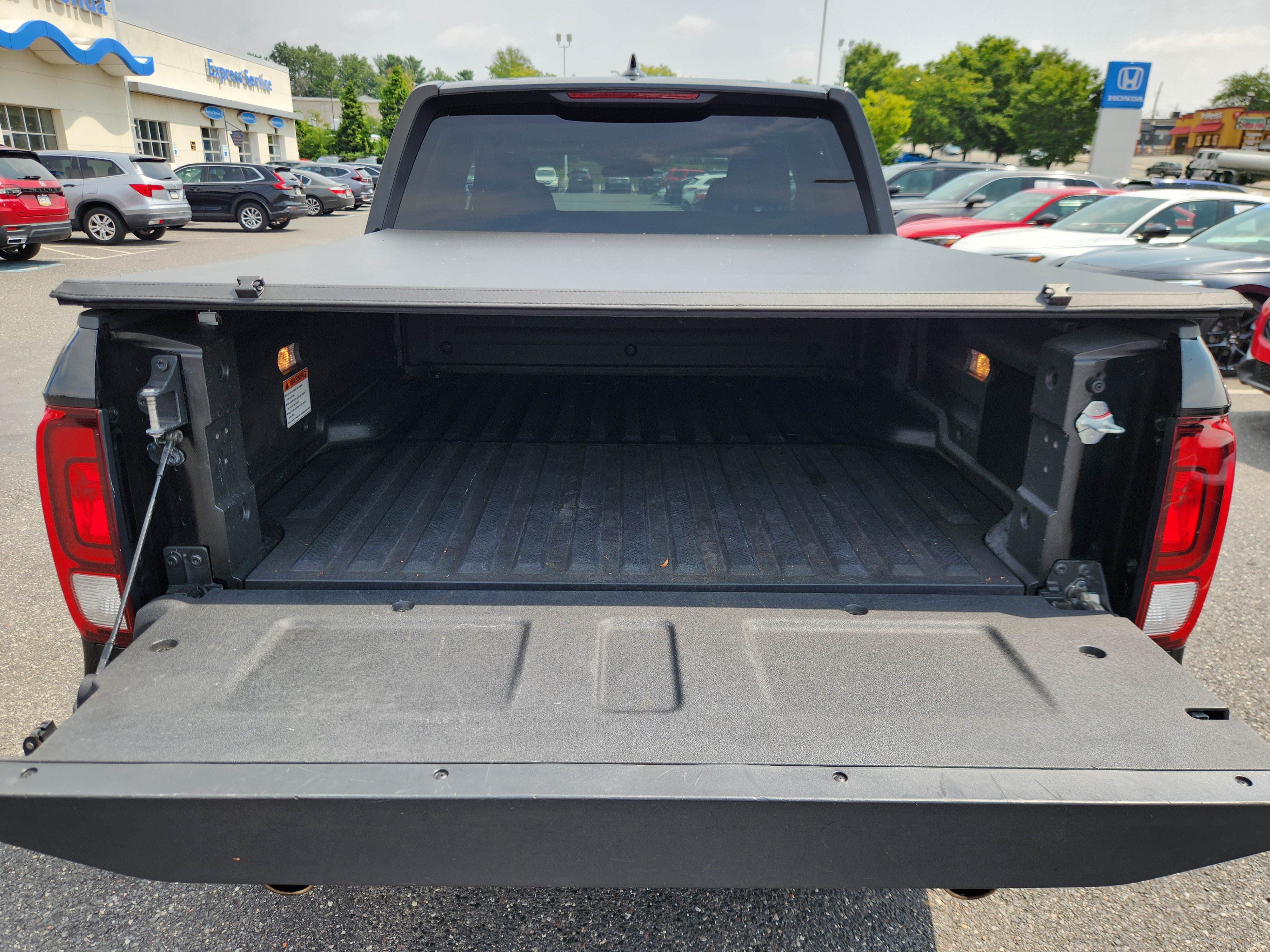 Certified 2024 Honda Ridgeline Sport image 18