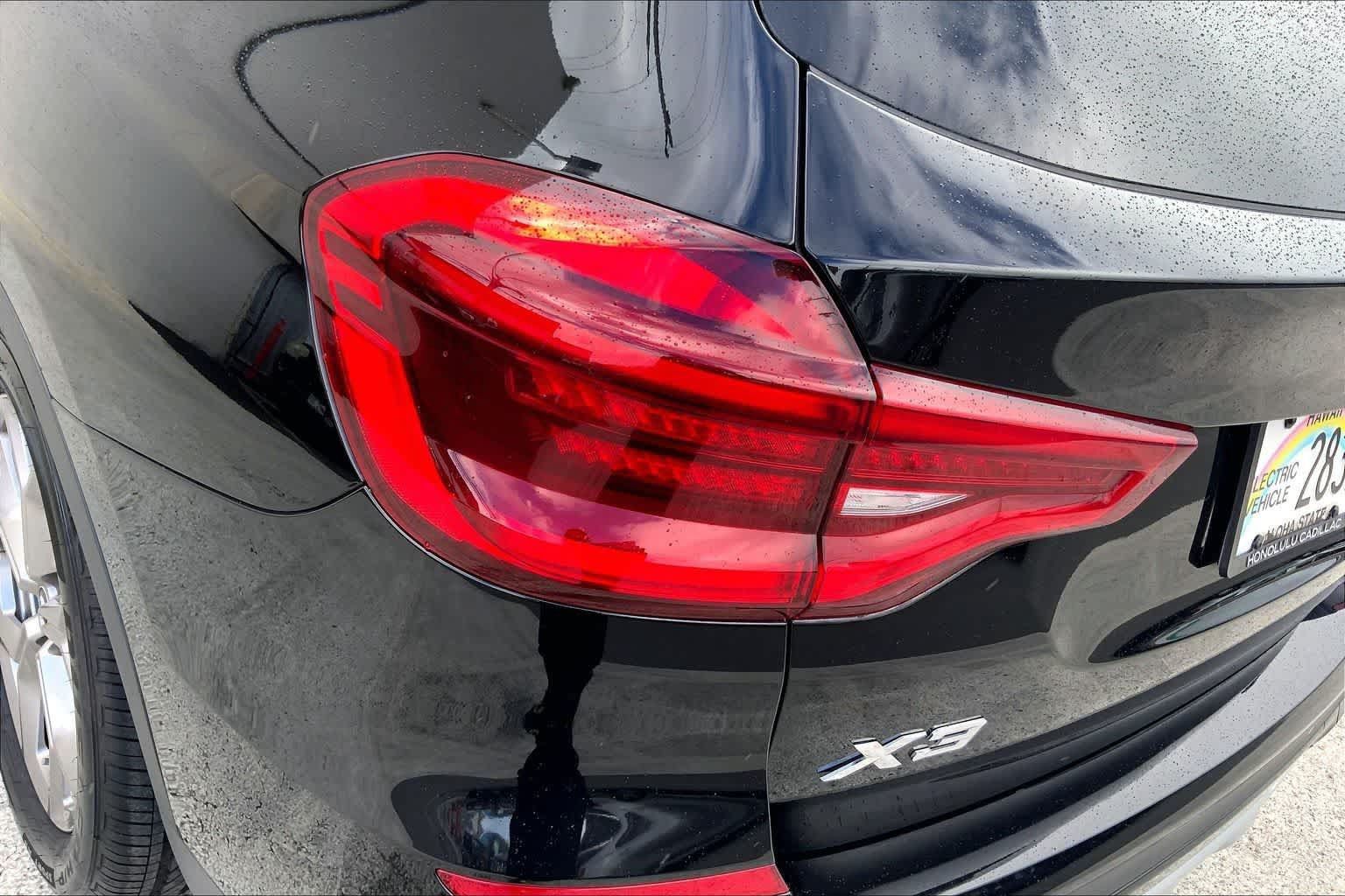 Used 2021 BMW X3 xDrive30e w/ Premium Package AWD/4WD image 32