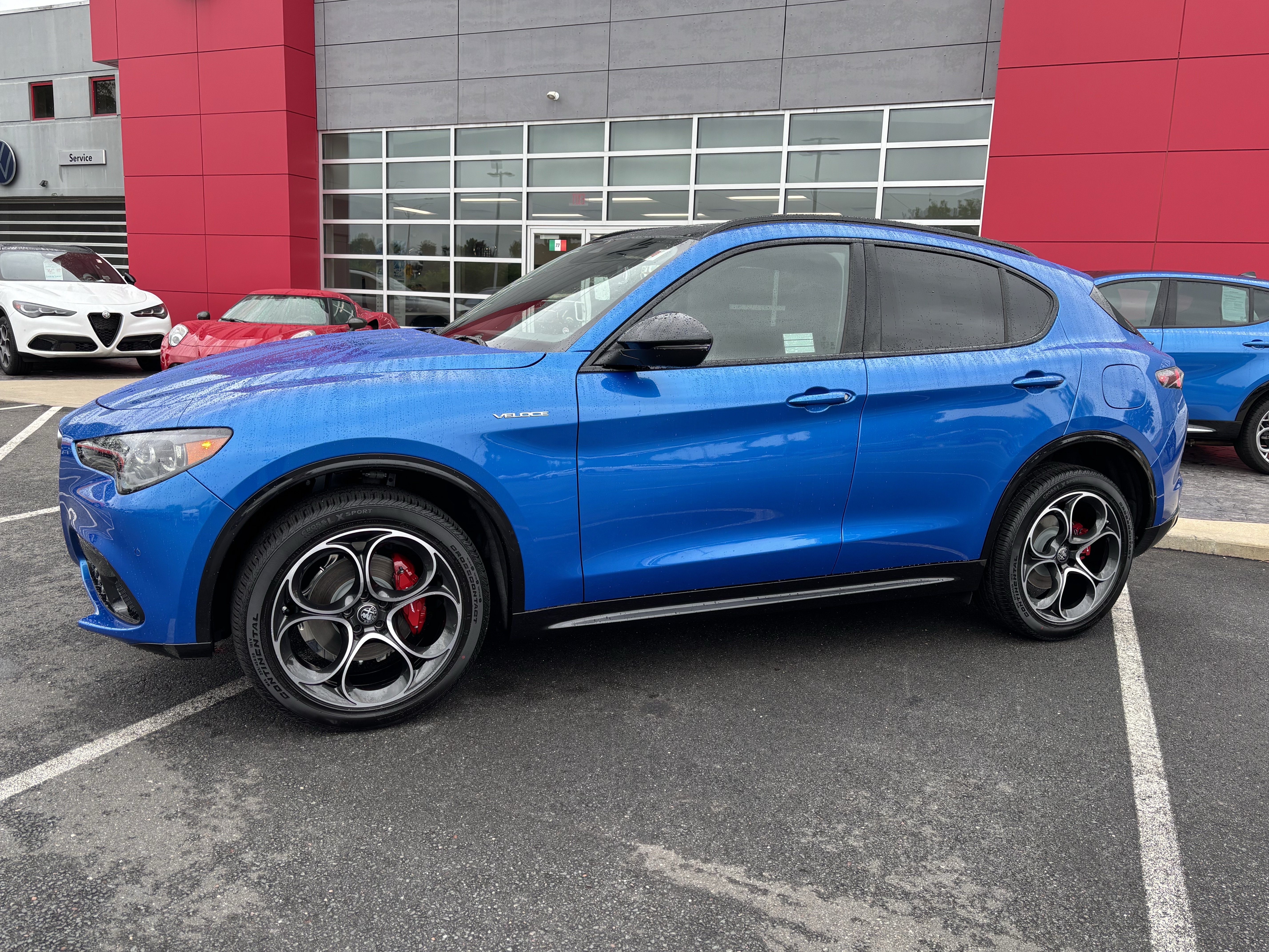 New 2026 Alfa Romeo Stelvio Sprint w/ Convenience Package AWD/4WD image 4