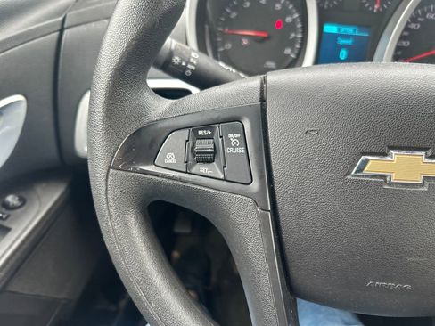 Used 2013 Chevrolet Equinox LS image 13