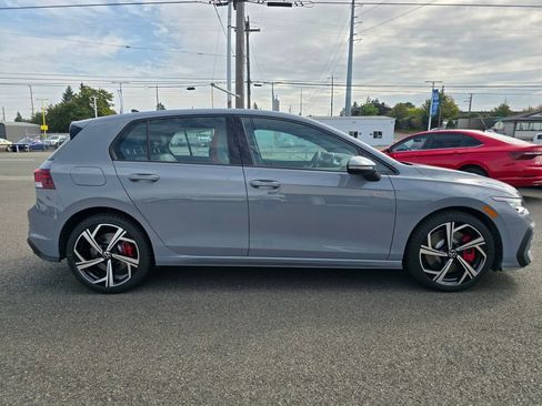 New 2025 Volkswagen GTI SE image 3
