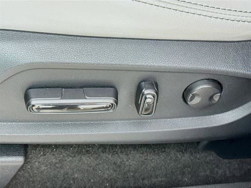 Used 2024 Honda Pilot EX-L image 21