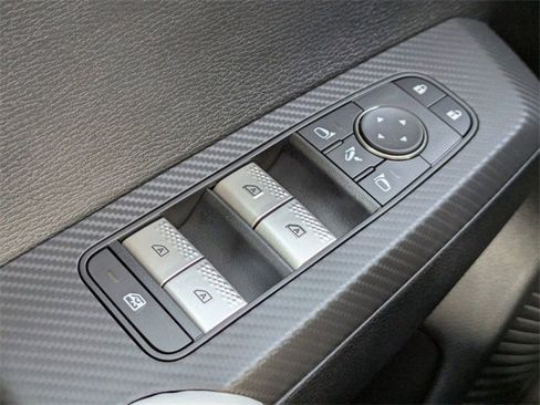 New 2025 Mitsubishi Outlander SEL image 28