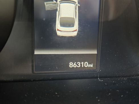 Used 2022 Hyundai Elantra SEL image 10