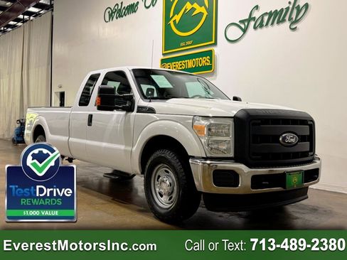 Used 2011 Ford F250 XL w/ PWR Equipment Group RWD image 1