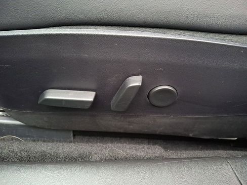 Used 2020 Tesla Model 3 Standard Range Plus image 12