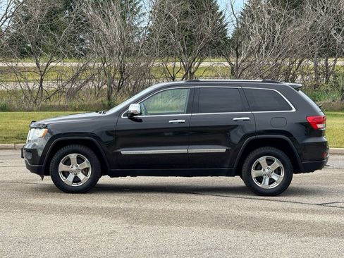 Used 2013 Jeep Grand Cherokee Limited w/ Luxury Group II AWD/4WD image 4