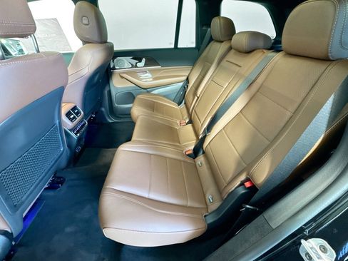New 2026 Mercedes-Benz GLS 450 4MATIC image 22