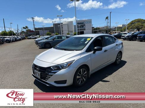 Used 2024 Nissan Versa S w/ S Plus Package FWD image 1