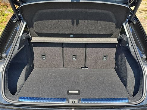 New 2026 Audi Q3 quattro 2.0T AWD/4WD image 13