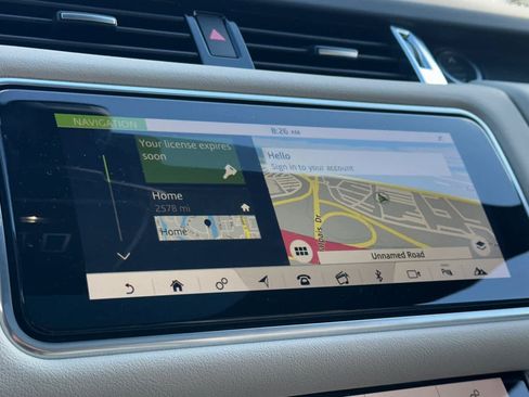 Used 2022 Land Rover Range Rover Sport HSE Silver Edition image 18