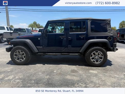 Used 2013 Jeep Wrangler Unlimited Rubicon w/ Connectivity Group AWD/4WD image 6