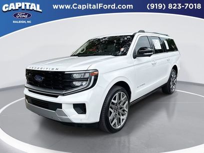Used 2025 Ford Expedition Max Platinum w/ Platinum Ultimate Package