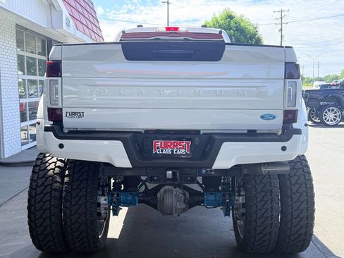 Used 2022 Ford F450 Platinum w/ FX4 Off-Road Package AWD/4WD image 8