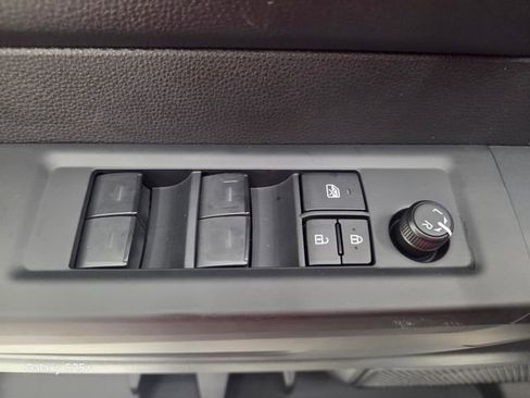 New 2026 Toyota Tundra SR image 44