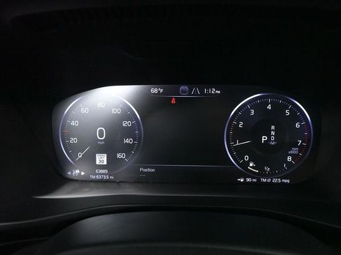 Used 2019 Volvo XC40 T5 Momentum AWD/4WD image 17