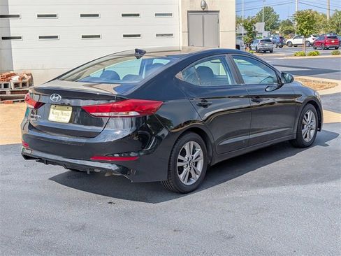 Used 2017 Hyundai Elantra Value Edition image 8