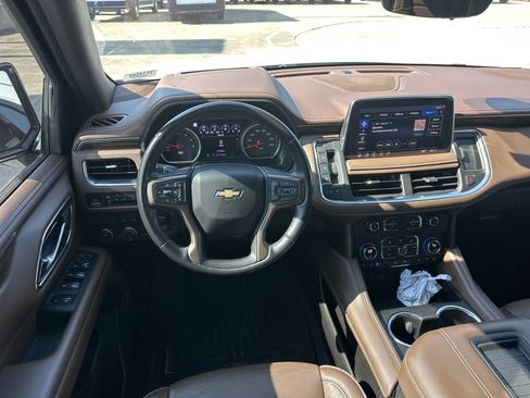 Used 2021 Chevrolet Tahoe High Country w/ Premium Package RWD image 25