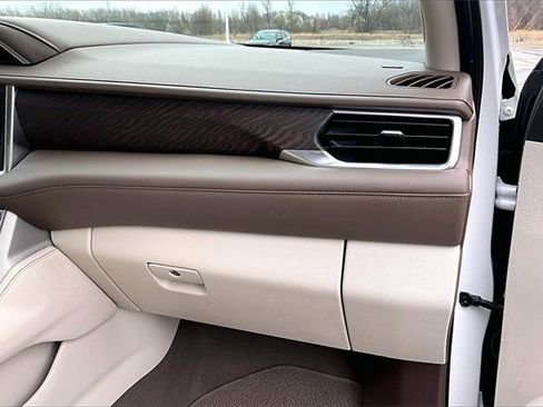 Used 2023 GMC Yukon Denali image 27