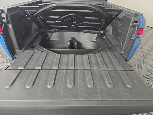 Used 2022 Rivian R1T Adventure AWD/4WD image 15