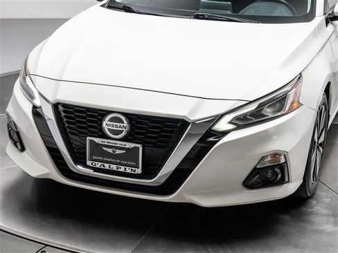 Used 2020 Nissan Altima 2.5 SL image 9