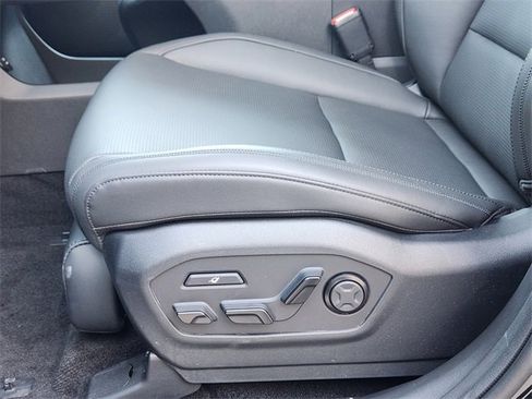 Certified 2025 Hyundai Santa Fe Calligraphy image 19