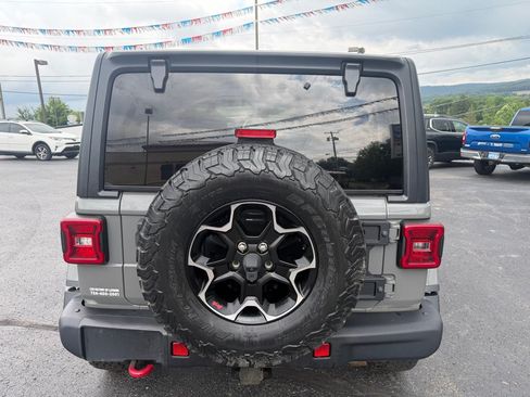 Used 2020 Jeep Wrangler Unlimited Rubicon w/ Quick Order Package 28Y Recon AWD/4WD image 6