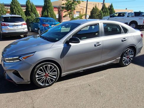 Used 2023 Kia Forte GT image 4