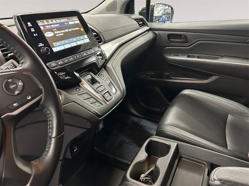 Used 2024 Honda Odyssey EX-L image 10