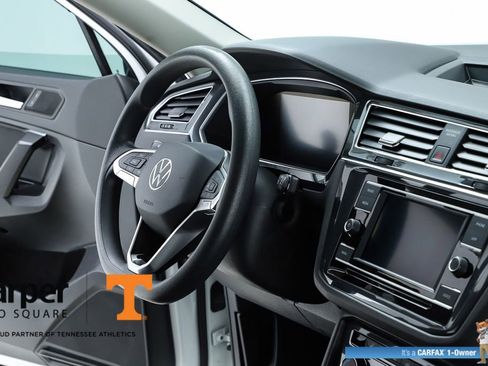 Used 2022 Volkswagen Tiguan S image 34