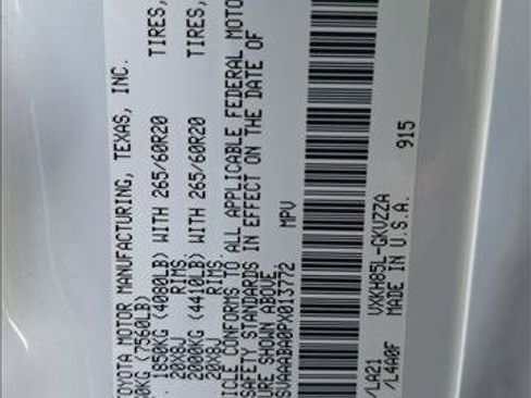 Certified 2023 Toyota Sequoia Platinum image 24