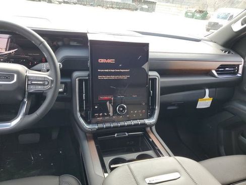 New 2026 GMC Yukon XL Denali w/ Sun & Power Step Package image 14