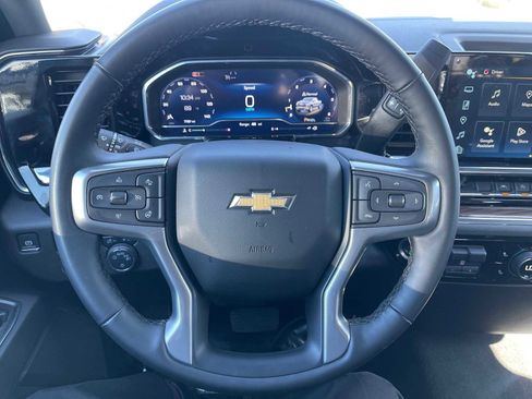 Used 2025 Chevrolet Silverado 1500 LT image 28