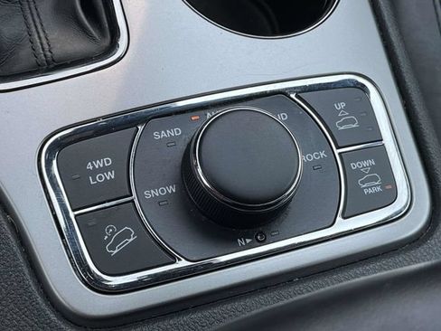 Used 2018 Jeep Grand Cherokee High Altitude AWD/4WD image 41