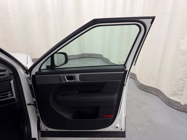Used 2026 Hyundai Santa Fe SEL AWD/4WD image 15