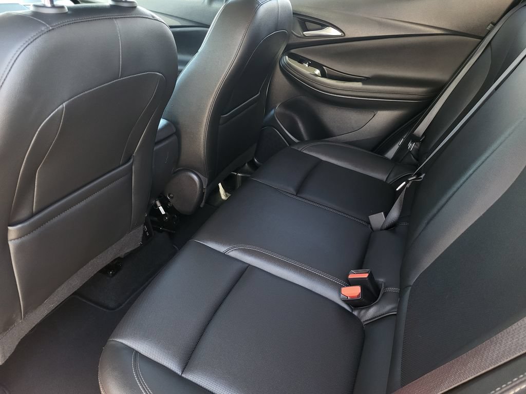 Used 2024 Buick Encore GX Sport Touring FWD image 21