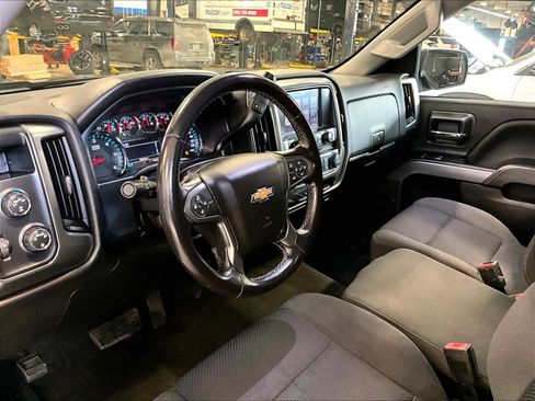 Used 2018 Chevrolet Silverado 1500 LT image 8
