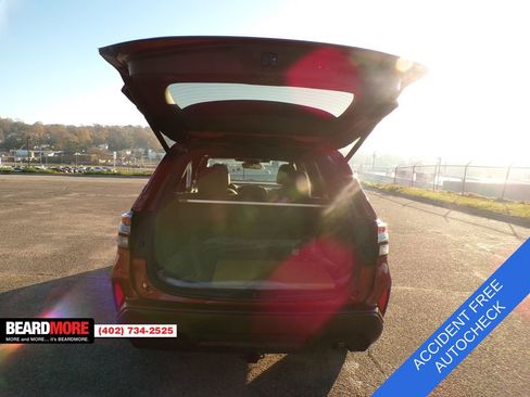 Used 2025 Subaru Forester Premium image 15