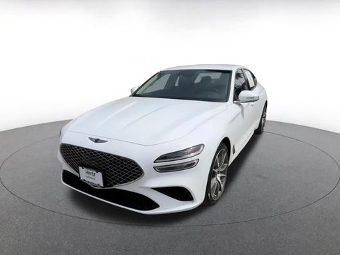 Used 2025 Genesis G70 2.5T image 7