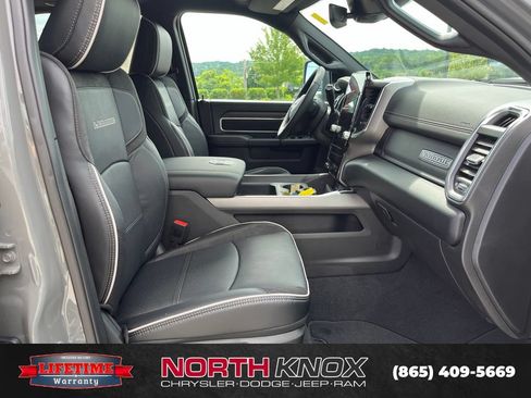 New 2026 RAM 2500 Laramie AWD/4WD image 27